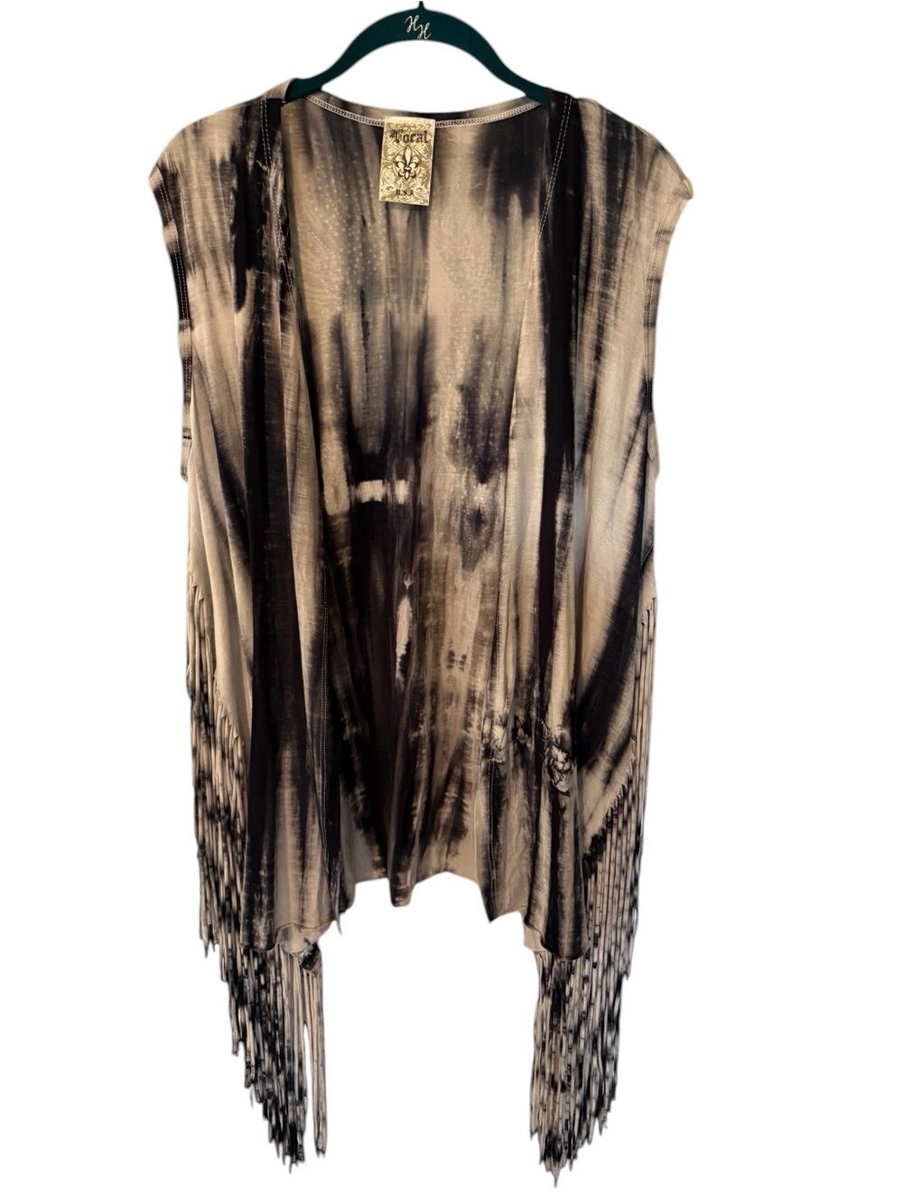 Vocal Black and Cream Gradient Fringe Vest